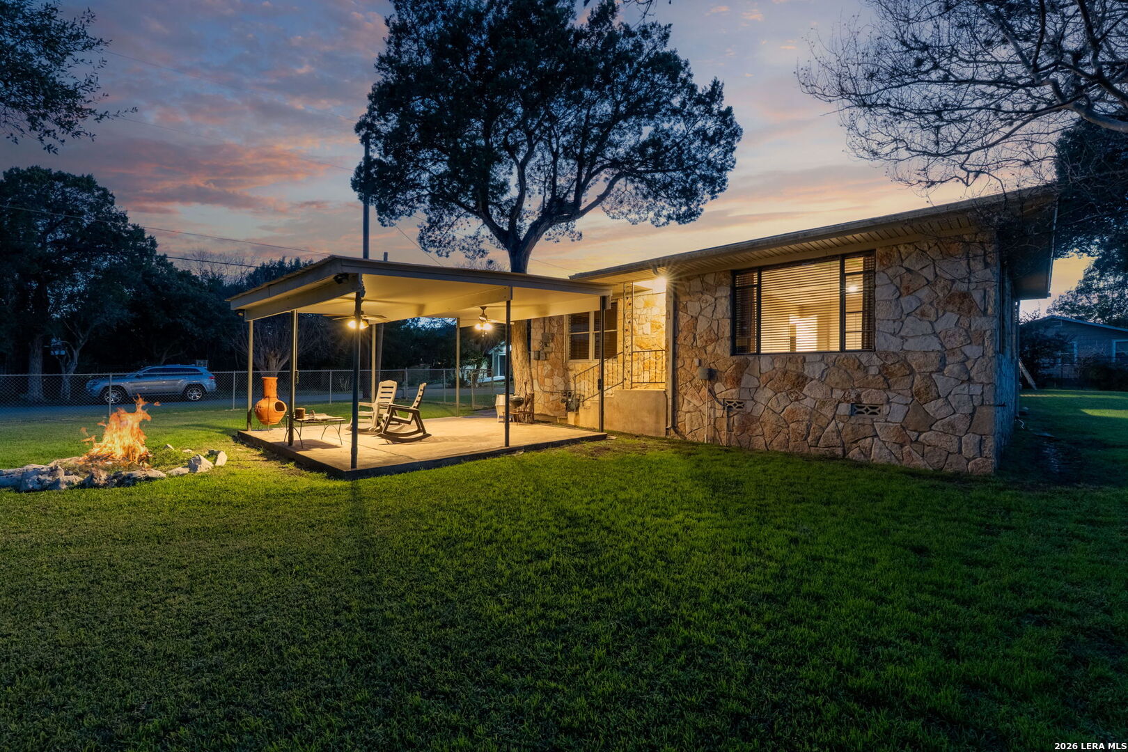 main property photo 22