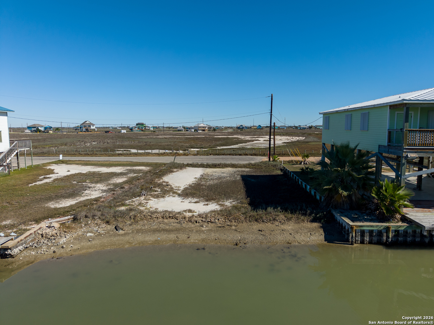 main property photo 6