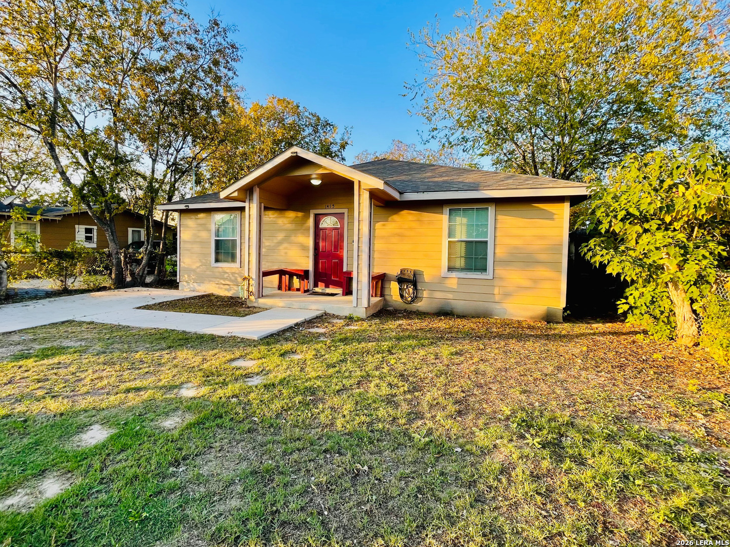 main property photo 19