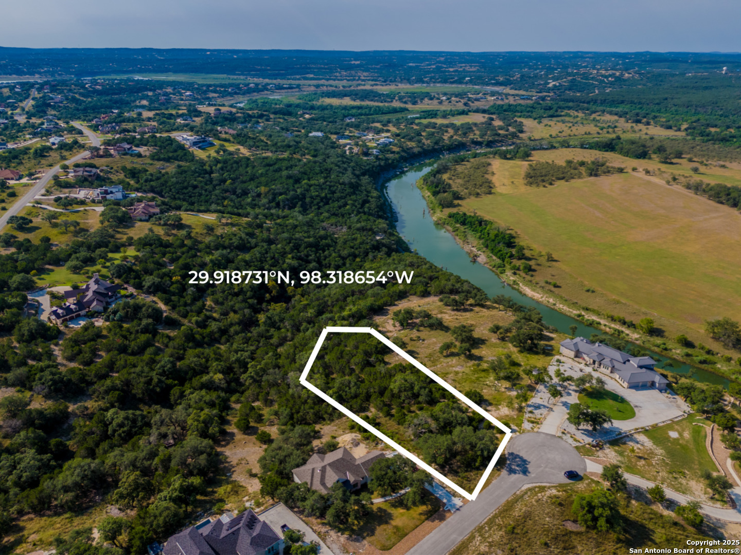 main property photo 4