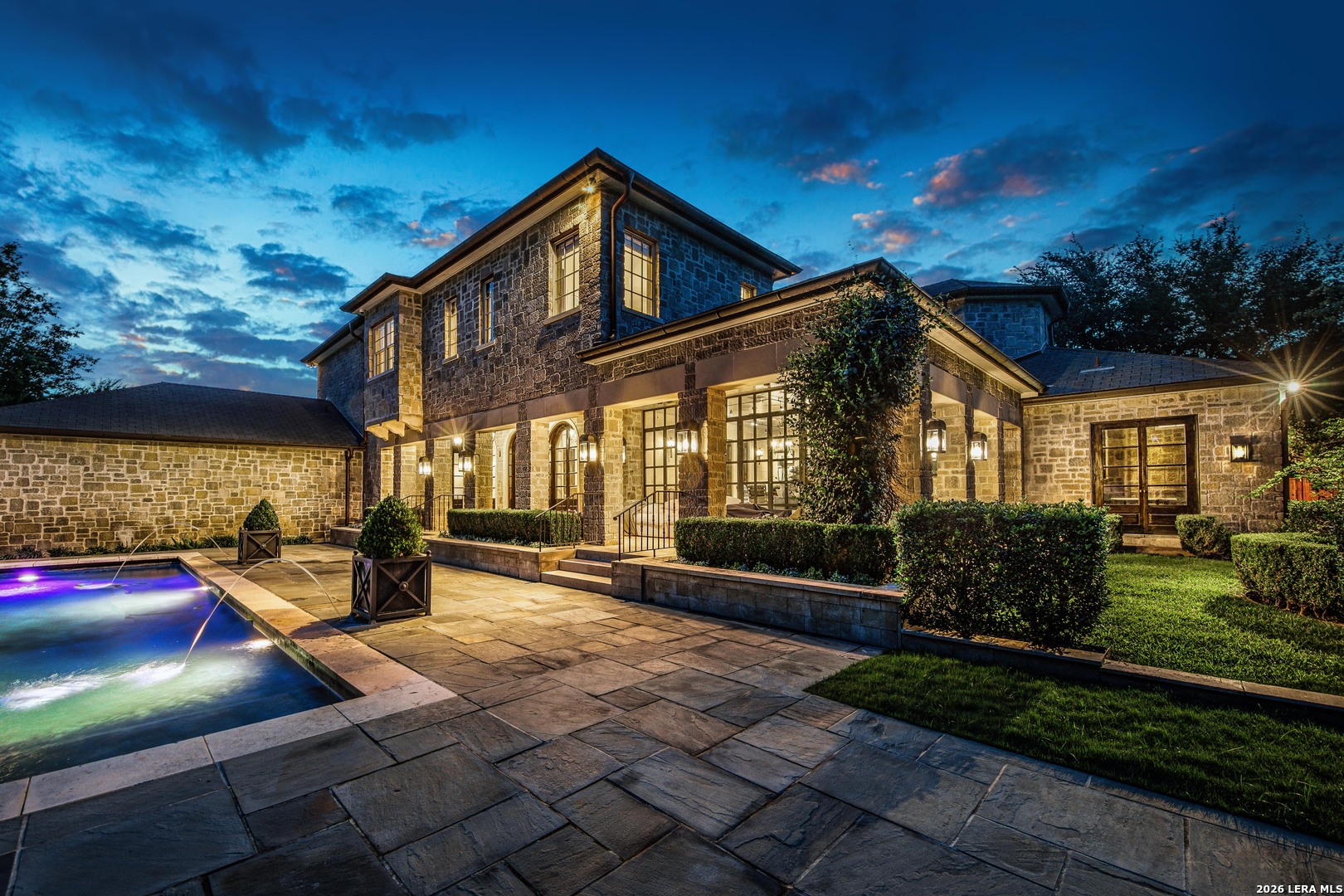 main property photo 41