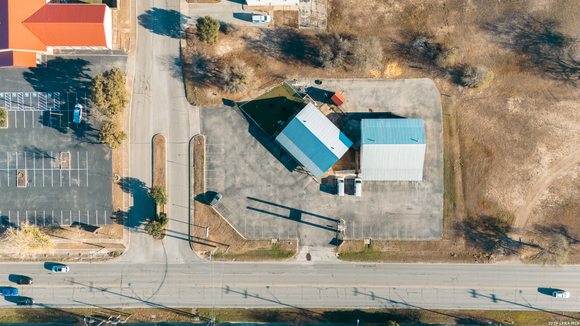 main property photo 22