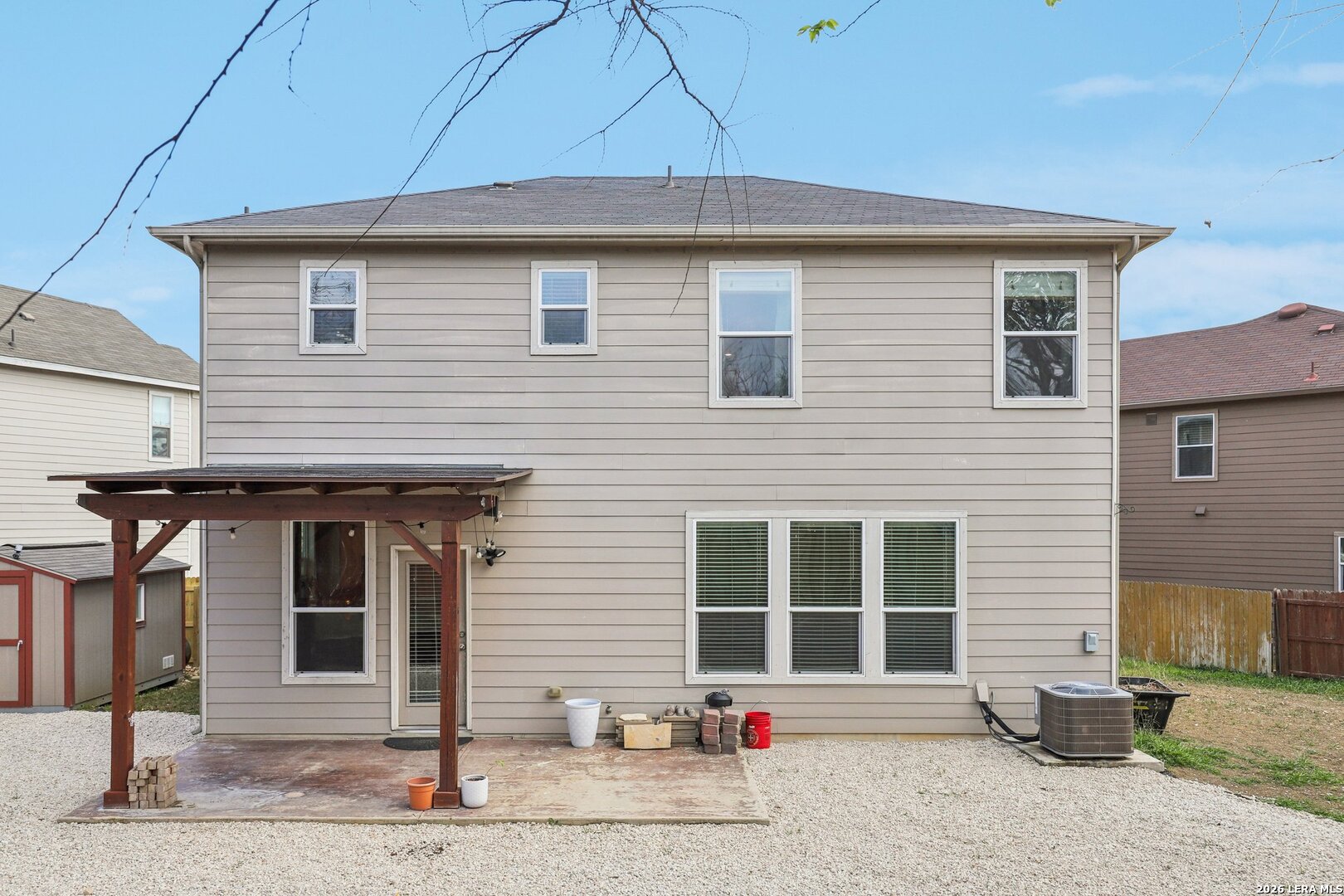 main property photo 45