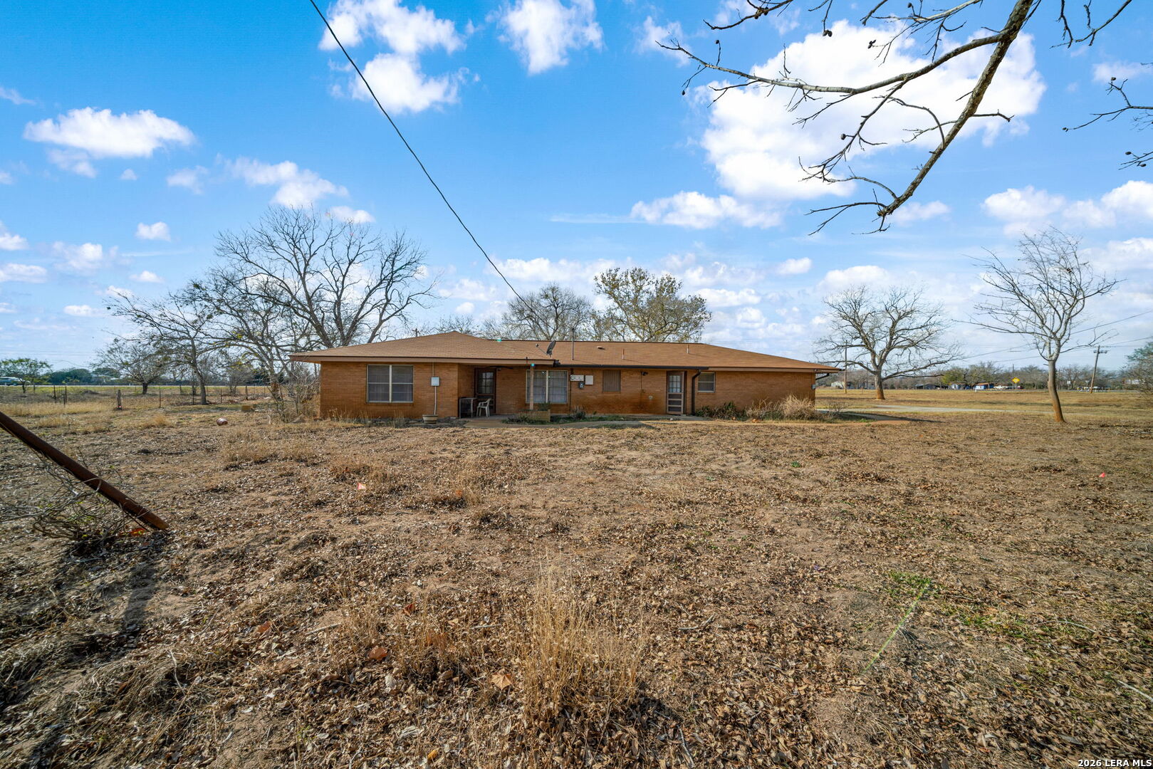 main property photo 25