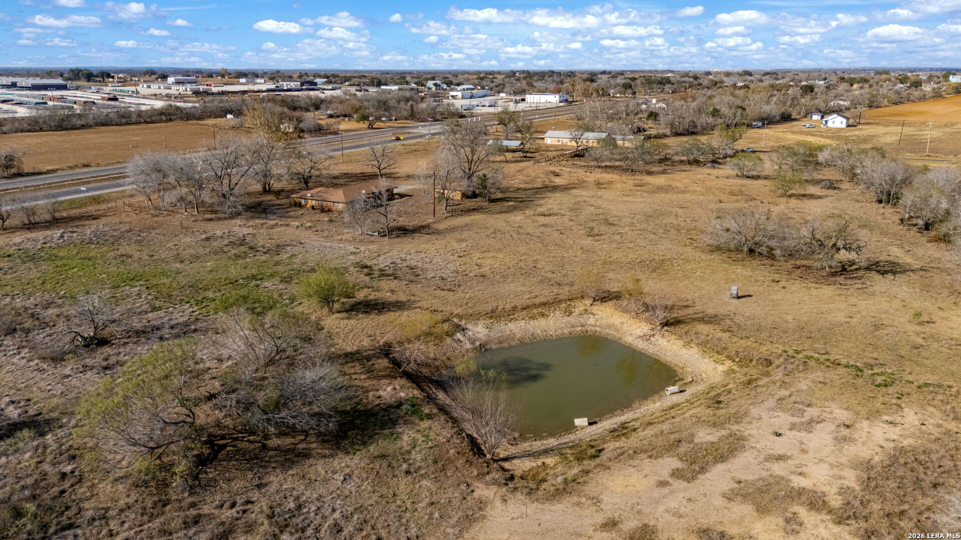 main property photo 38