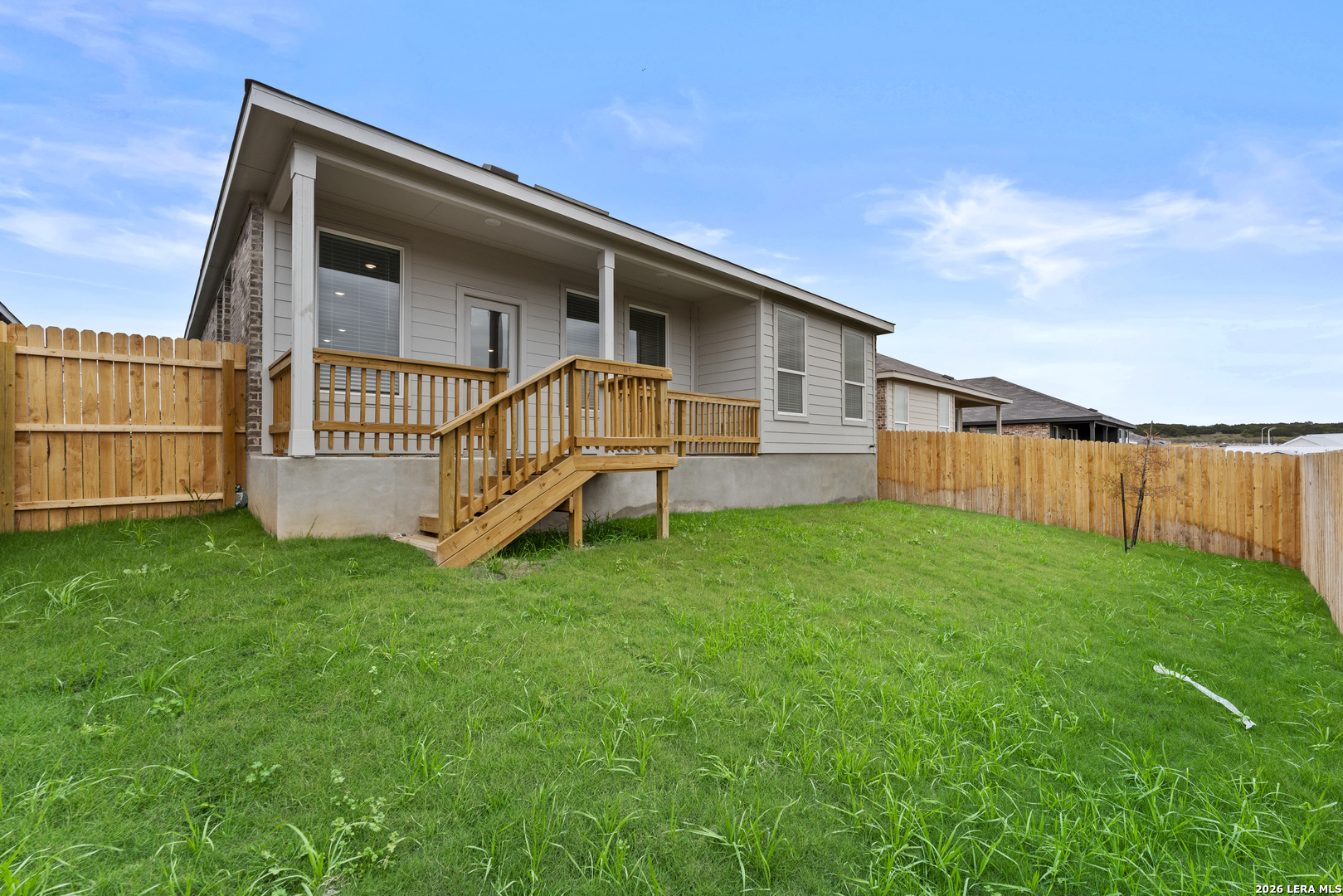 main property photo 23