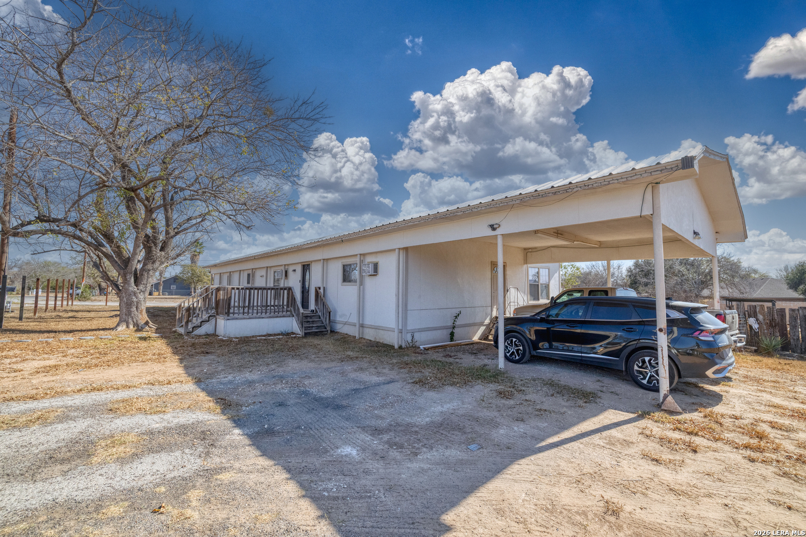 main property photo 3