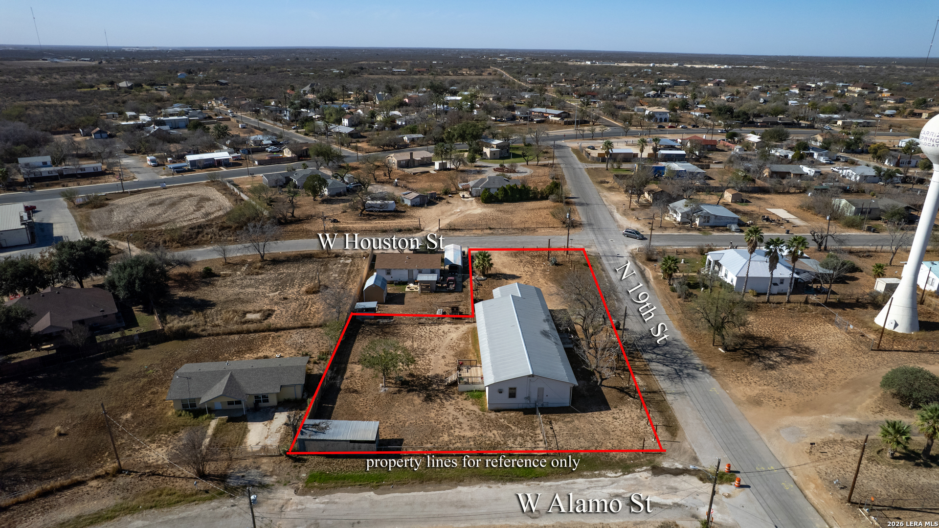 main property photo 33