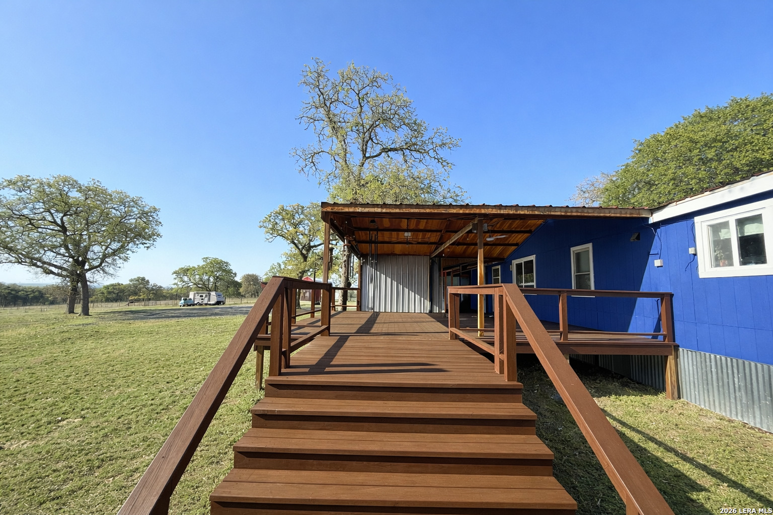 main property photo 39