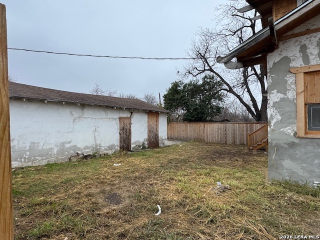 main property photo 27