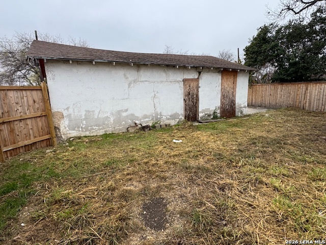 main property photo 28