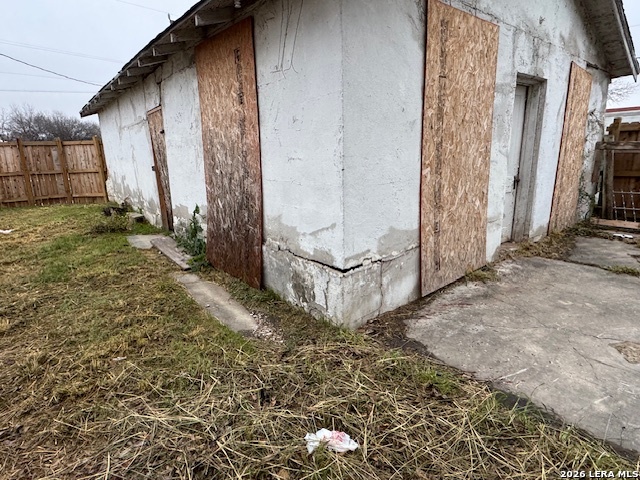 main property photo 33