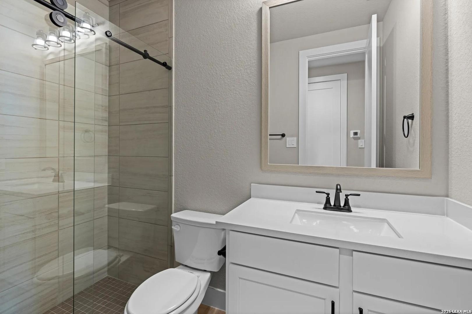 property viewer photo 13
