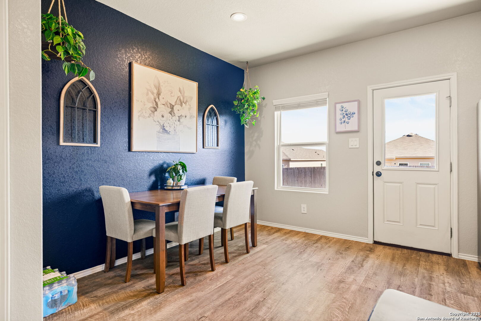 property viewer photo 10