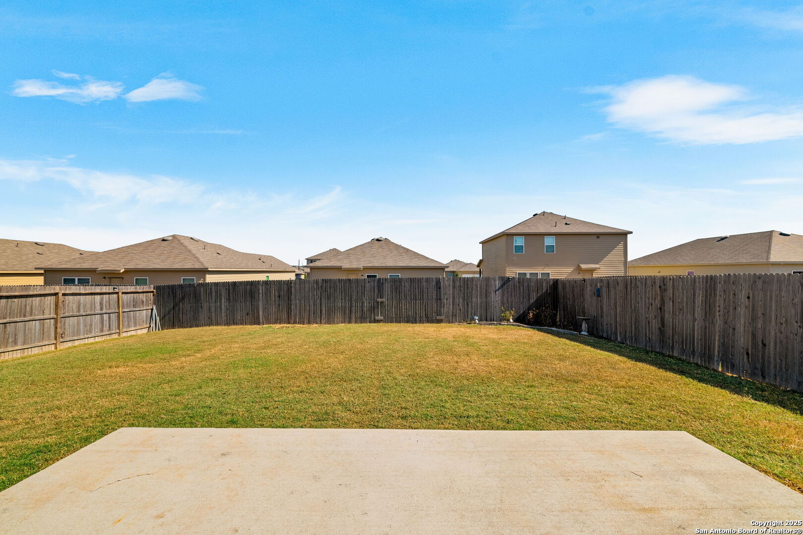 property viewer photo 20