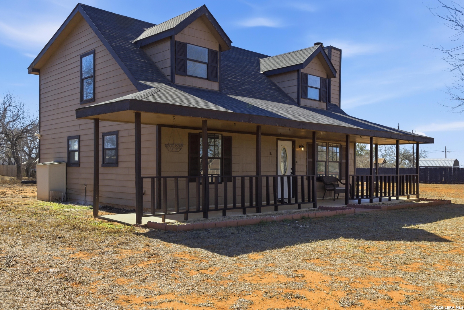 main property photo 3