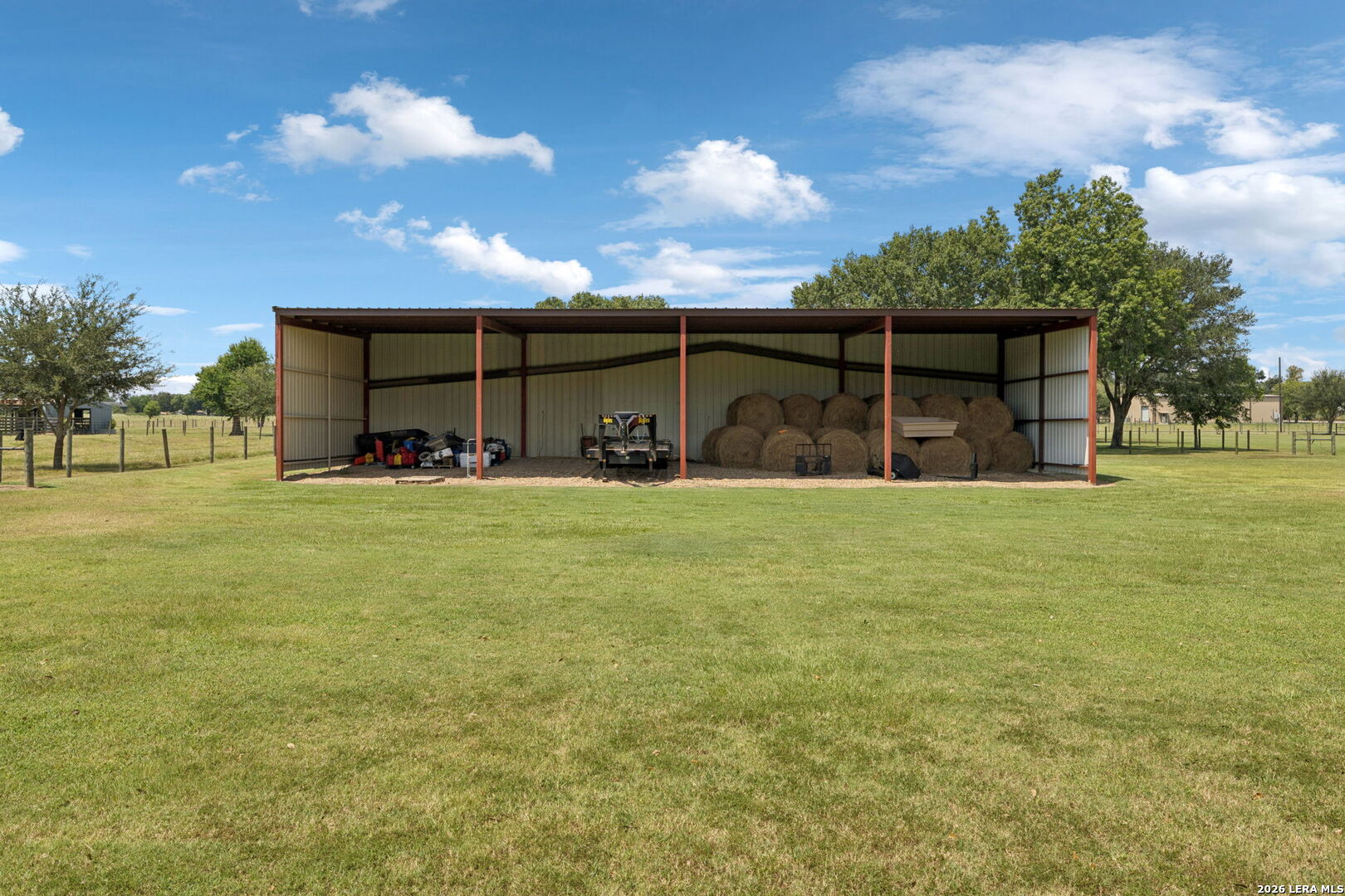 main property photo 36