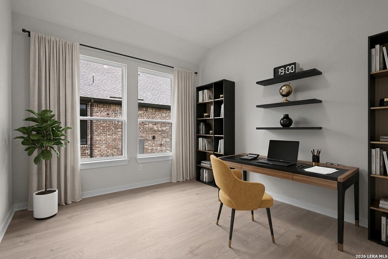 main property photo 18