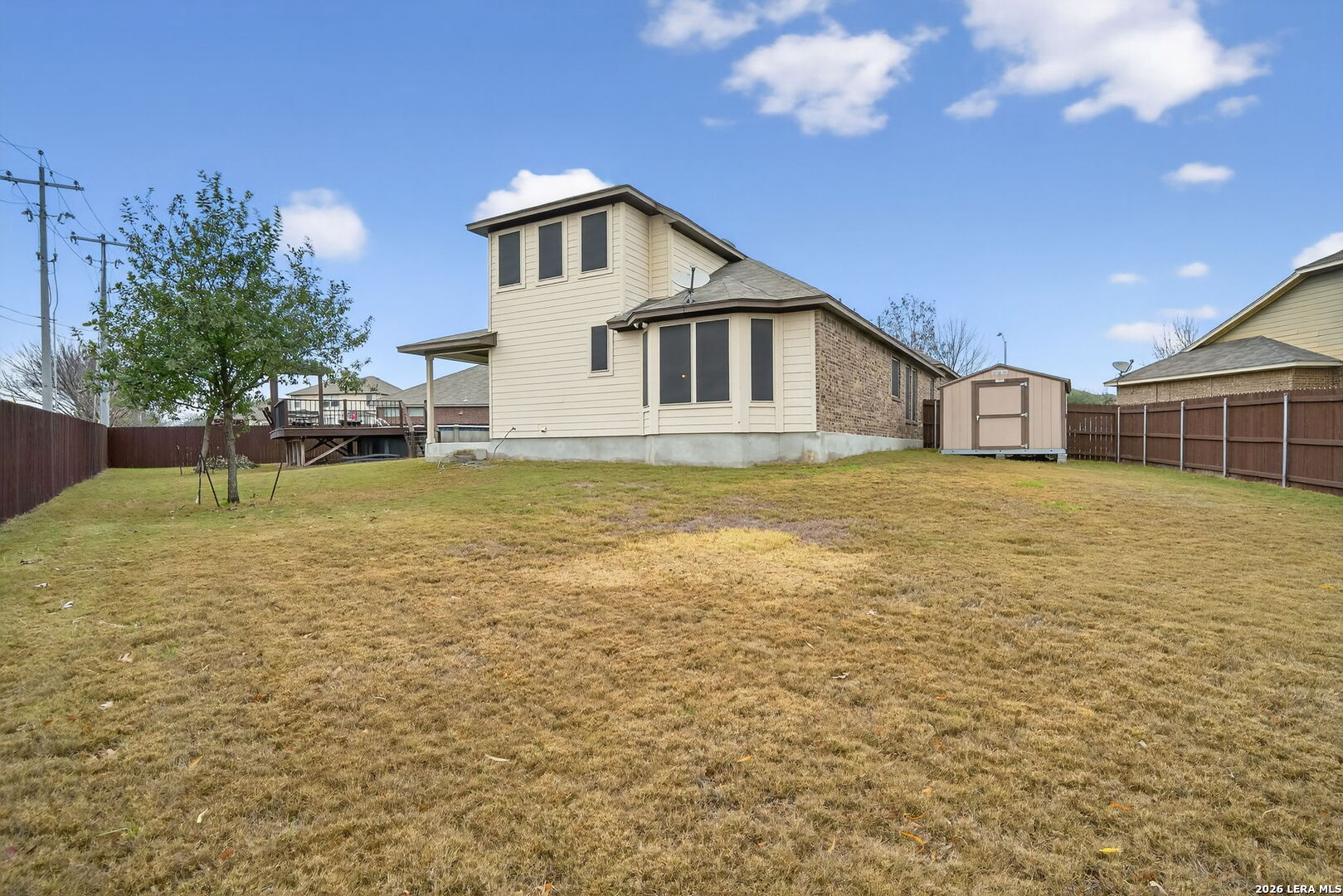 main property photo 19