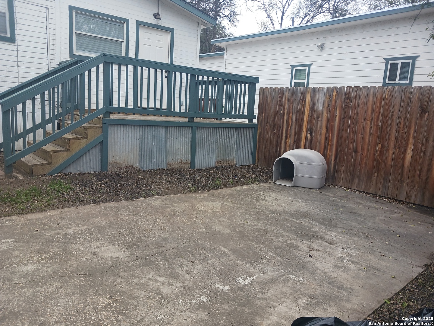 main property photo 1
