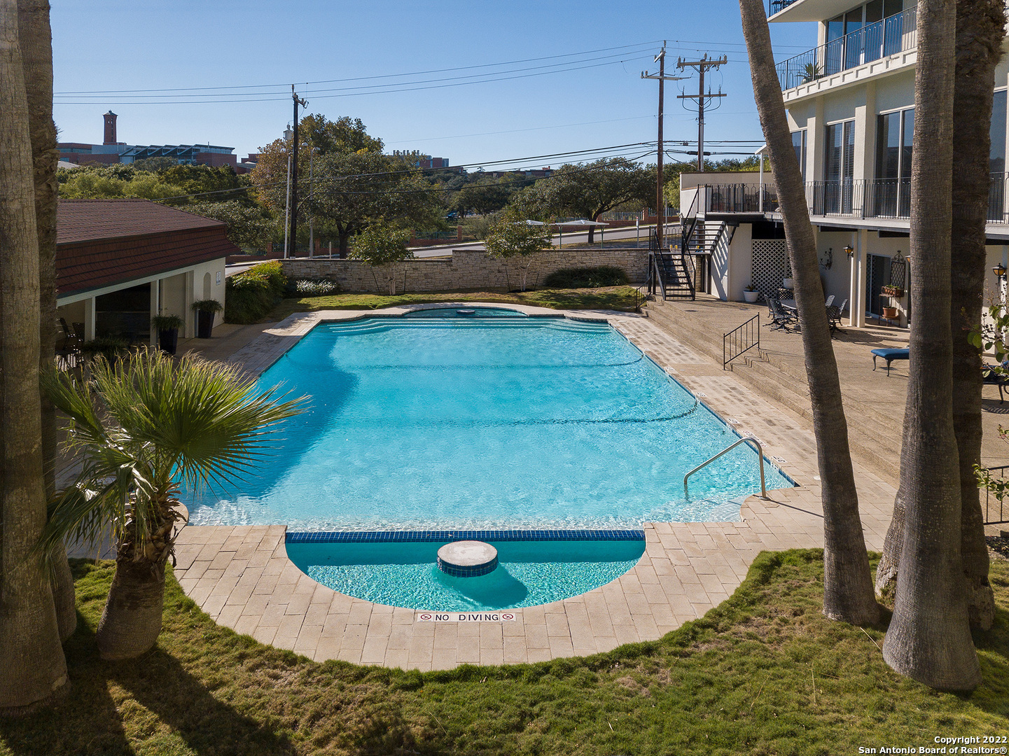 main property photo 74