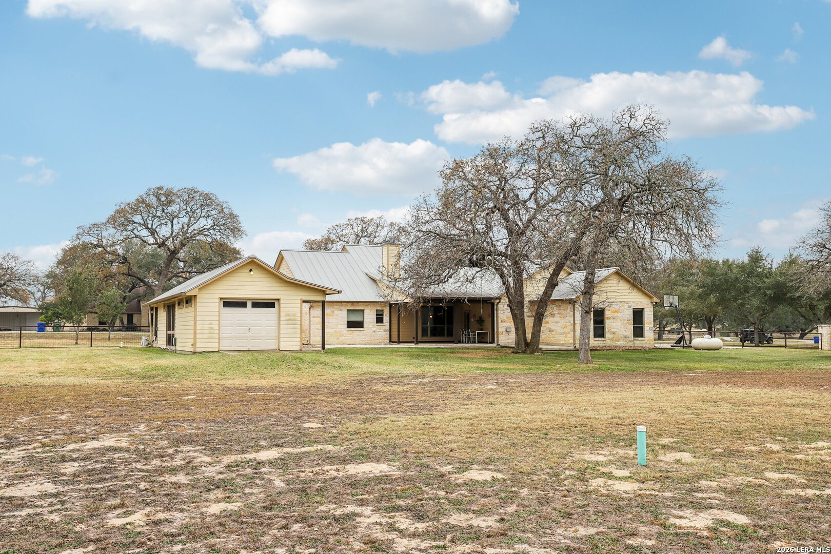 main property photo 49
