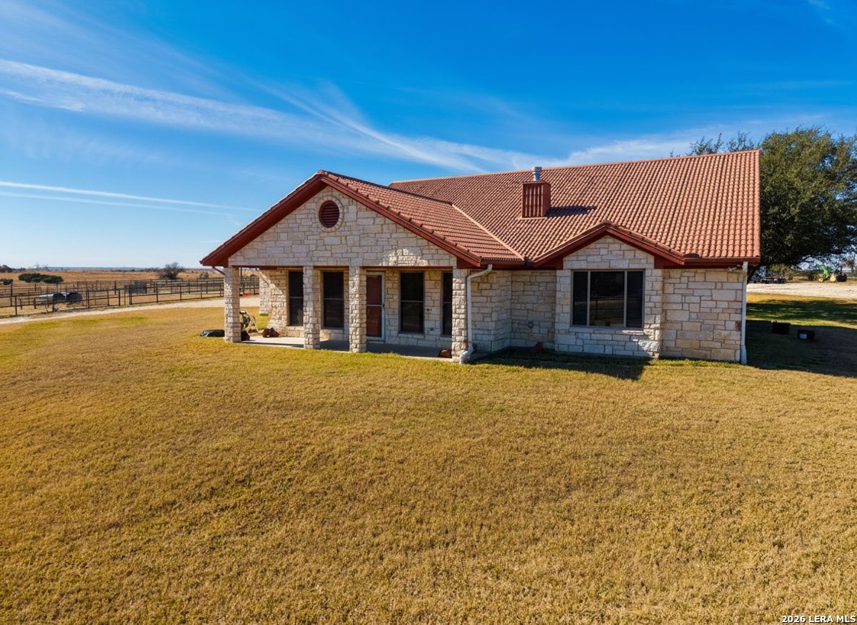 main property photo 27