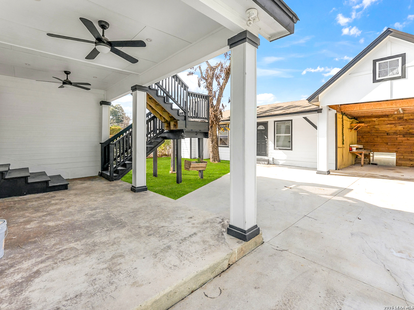 main property photo 15