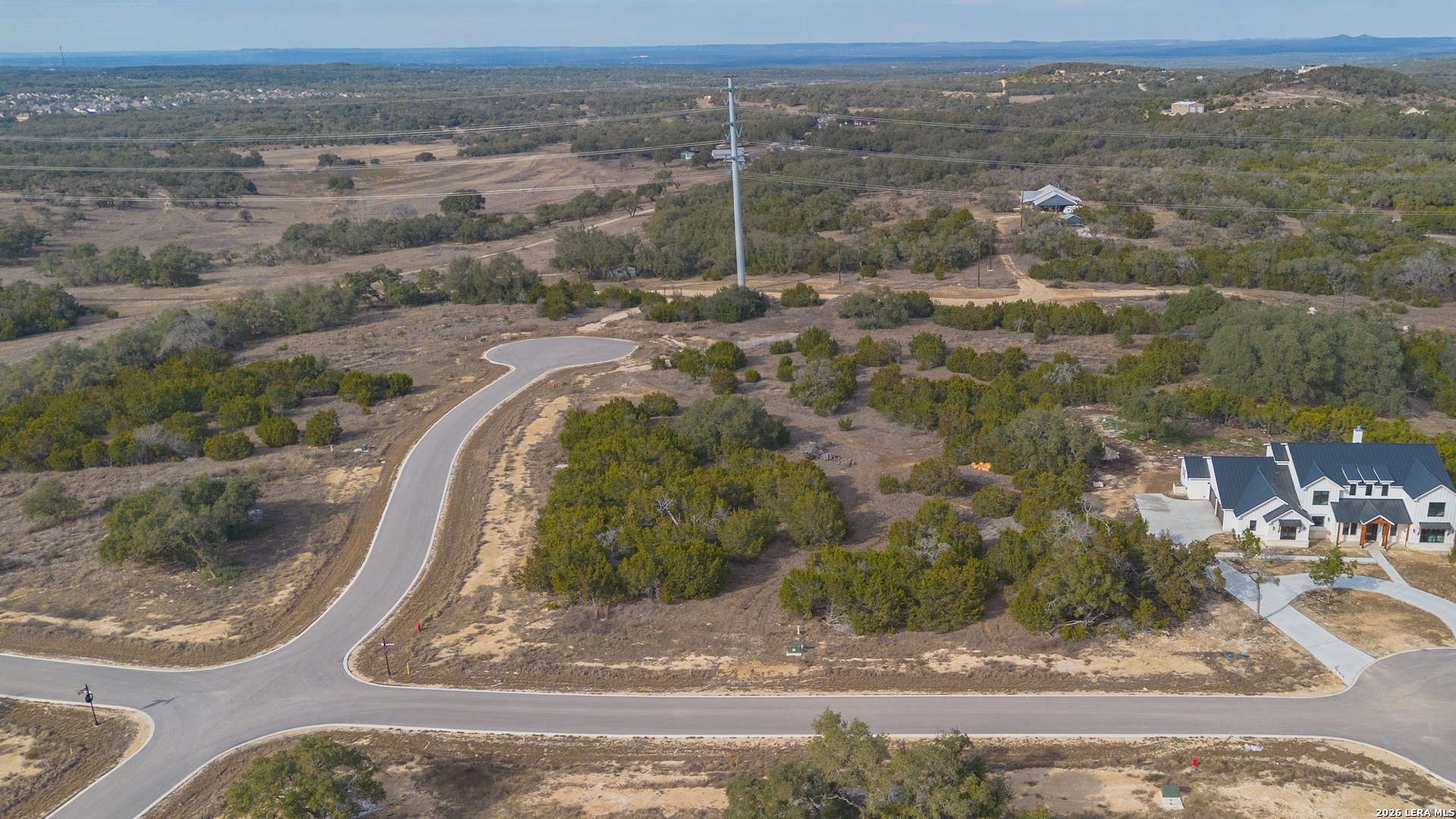 main property photo 15