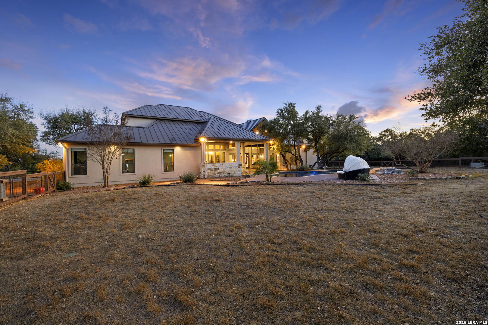 main property photo 59