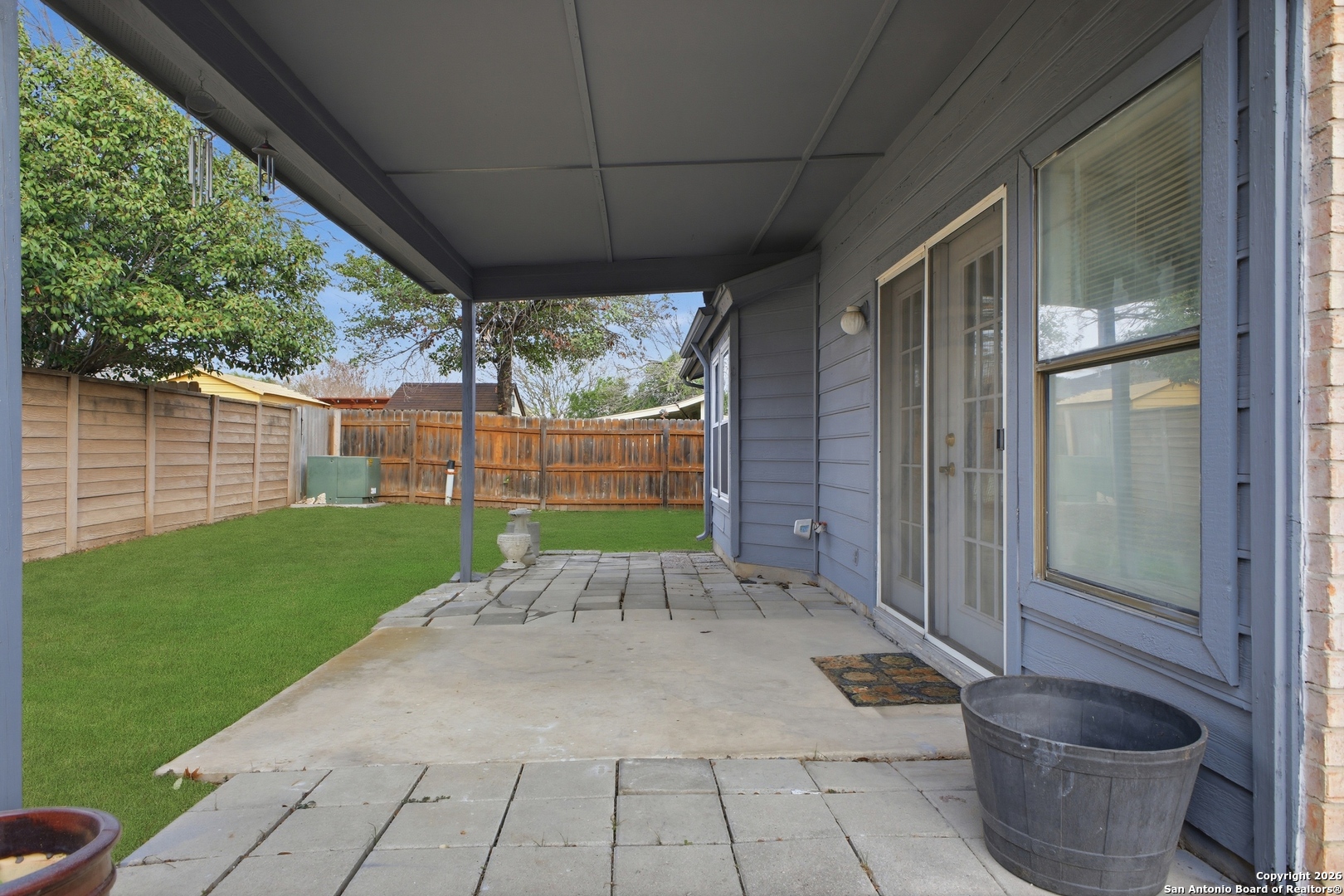 main property photo 27