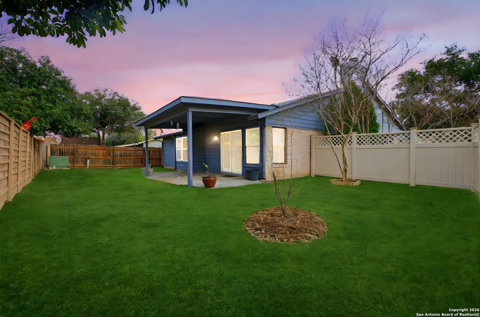 main property photo 30