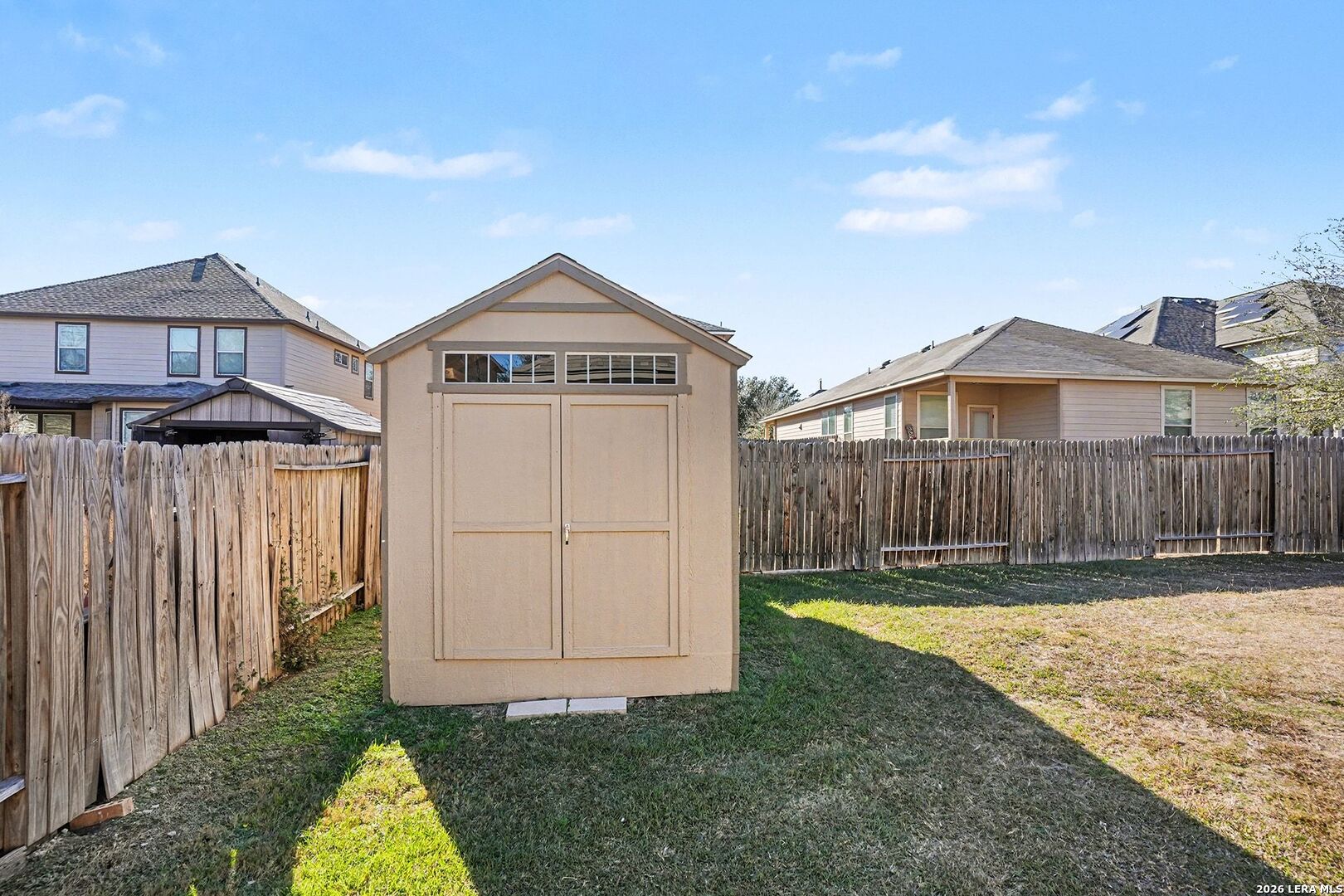 main property photo 30