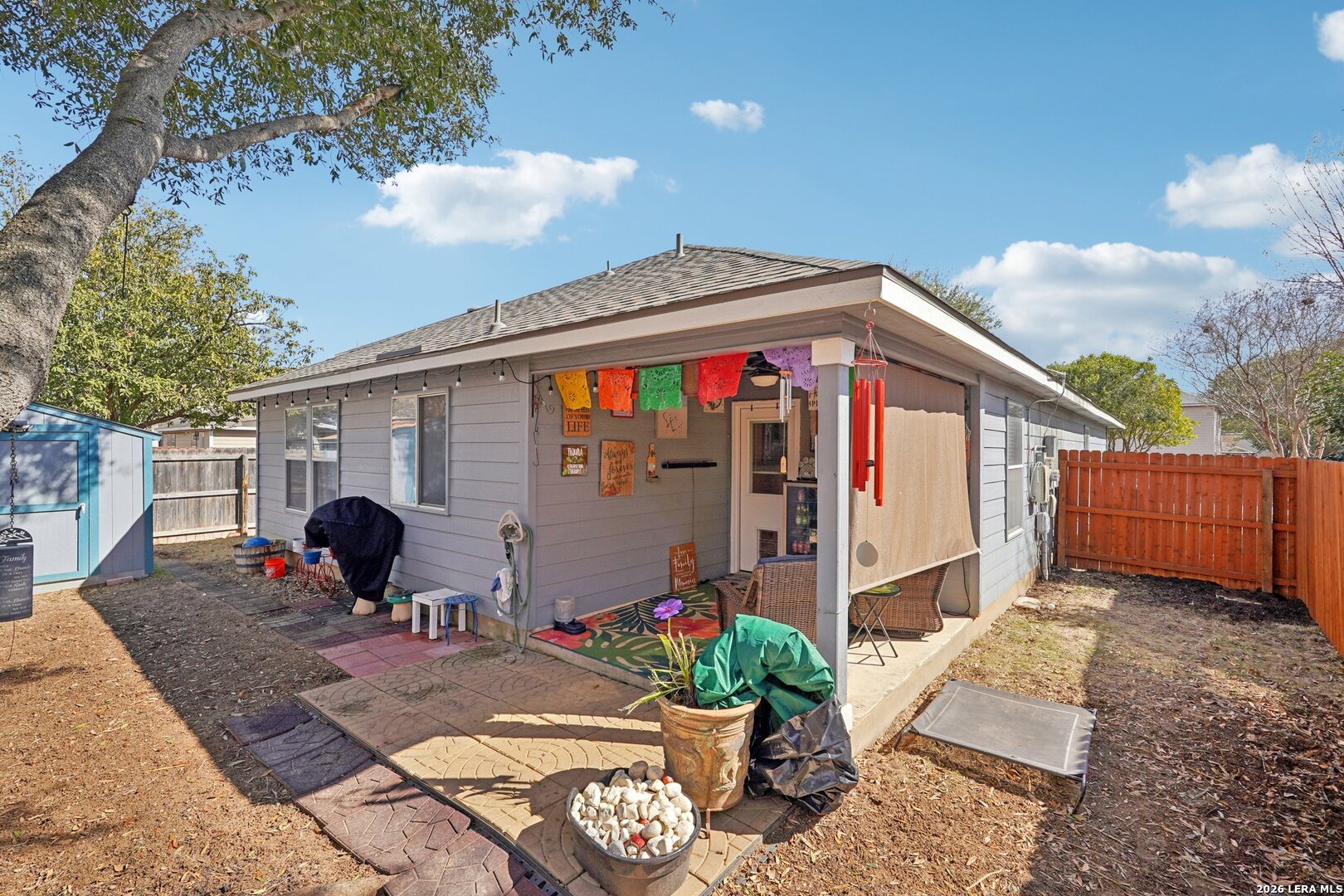 main property photo 33