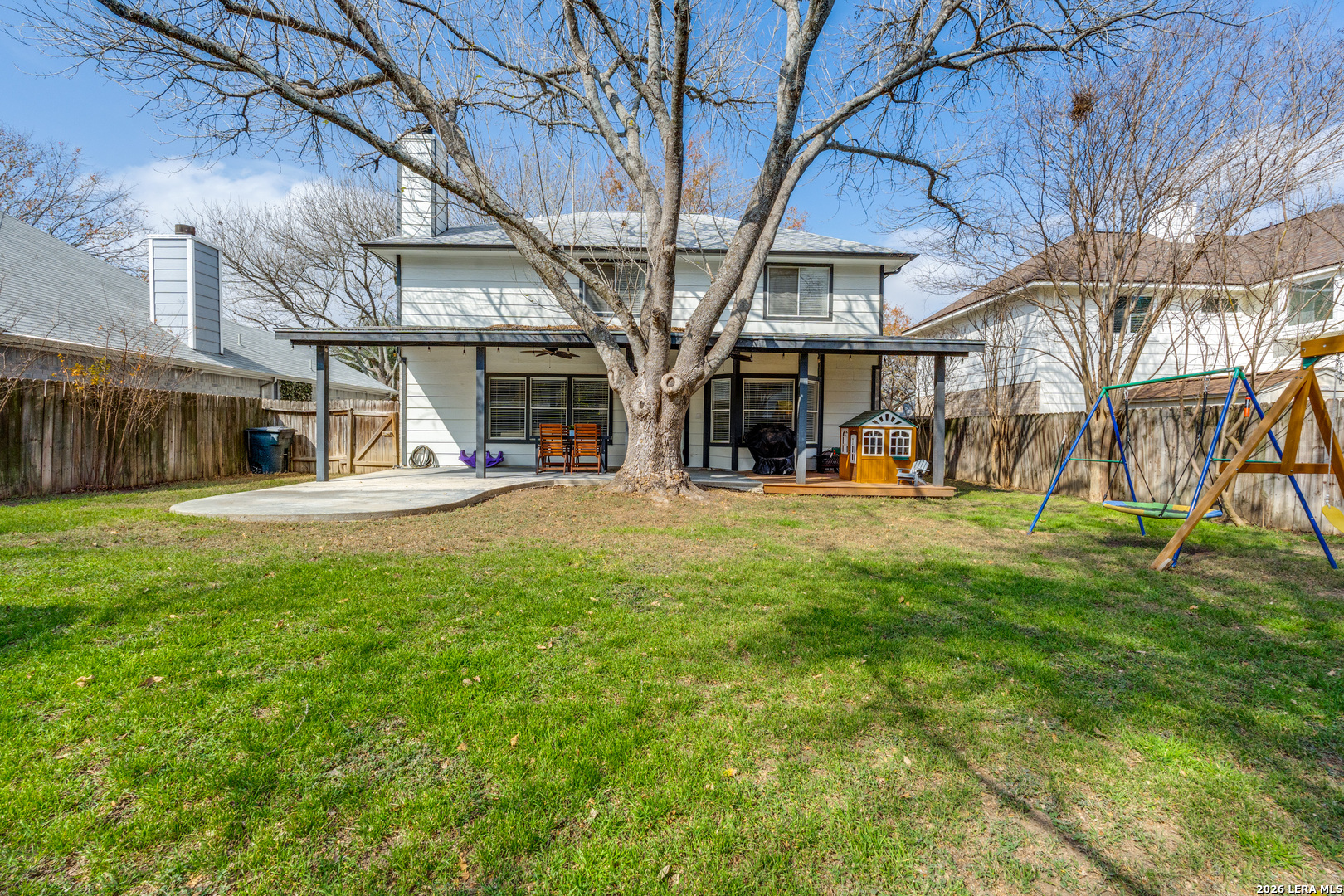 main property photo 24