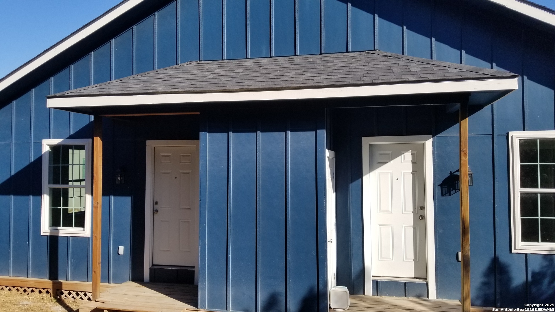 main property photo 12
