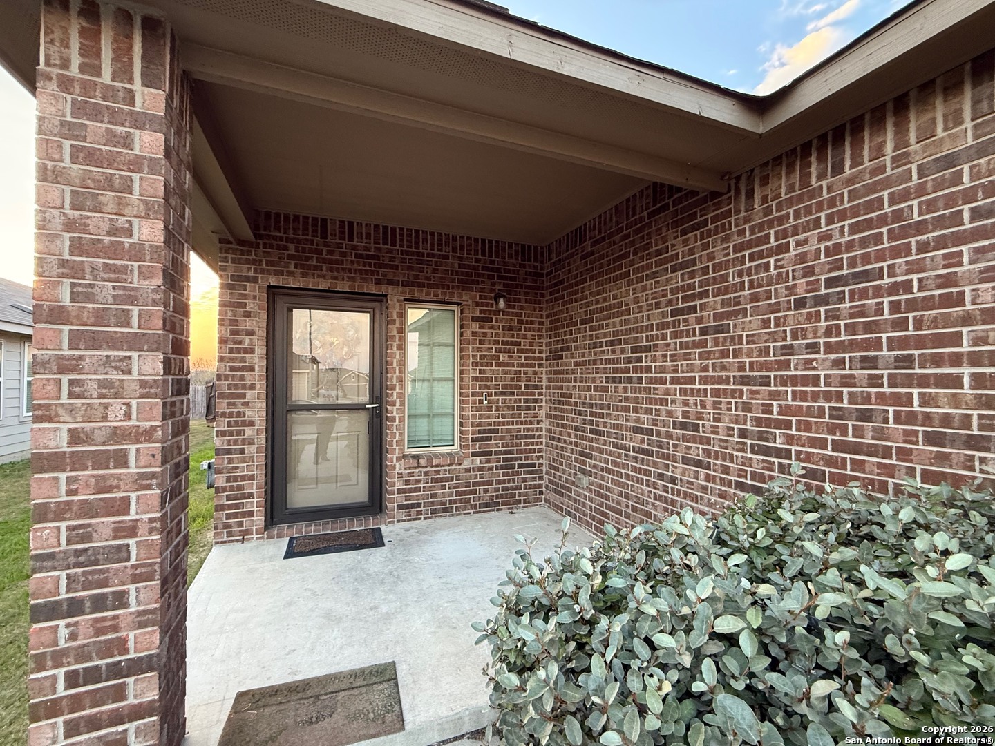 main property photo 13