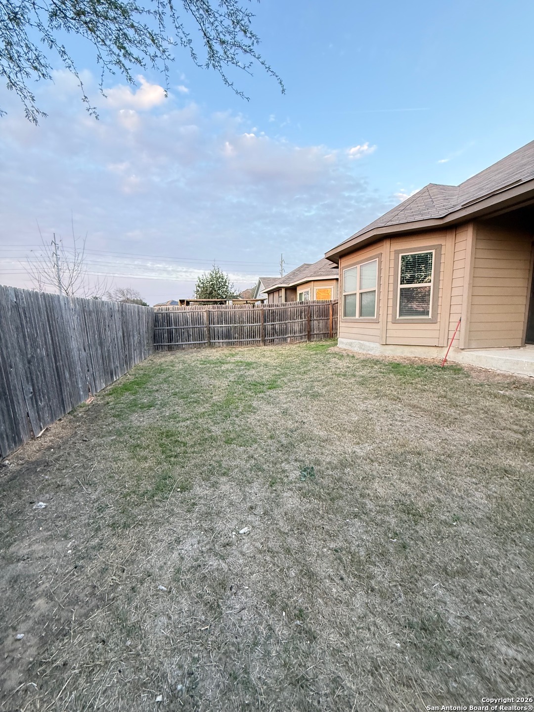 main property photo 23