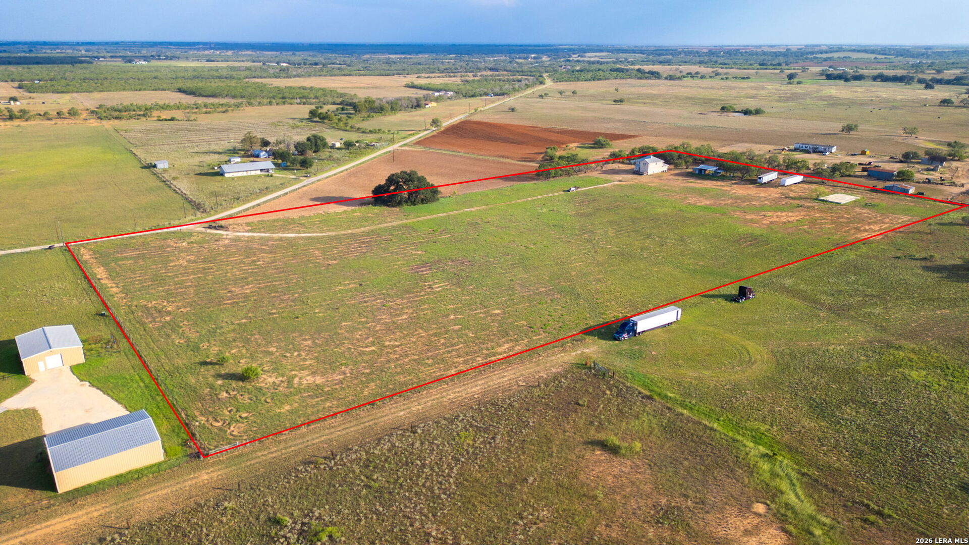 main property photo 33