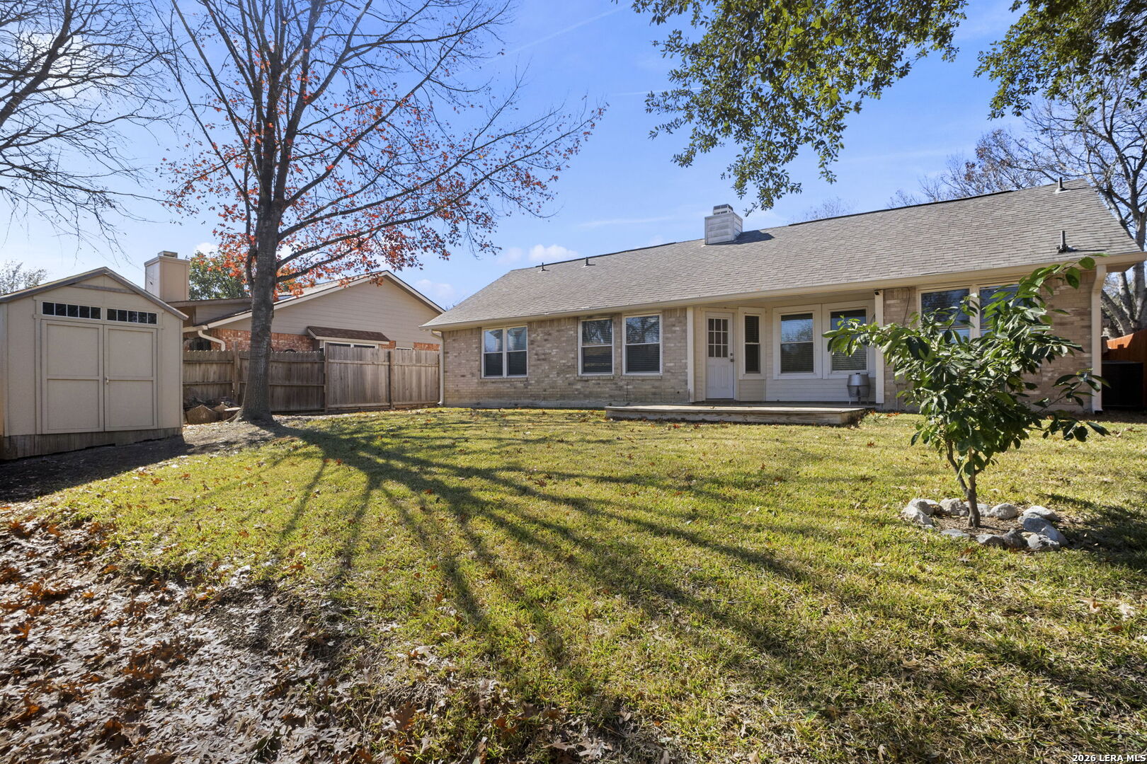 main property photo 20