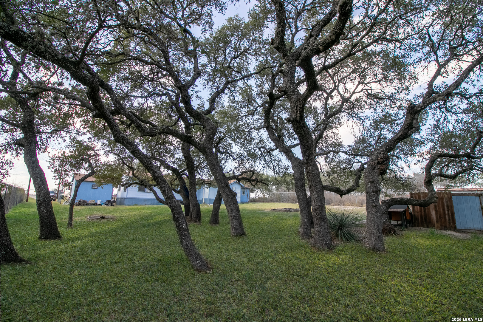 main property photo 23