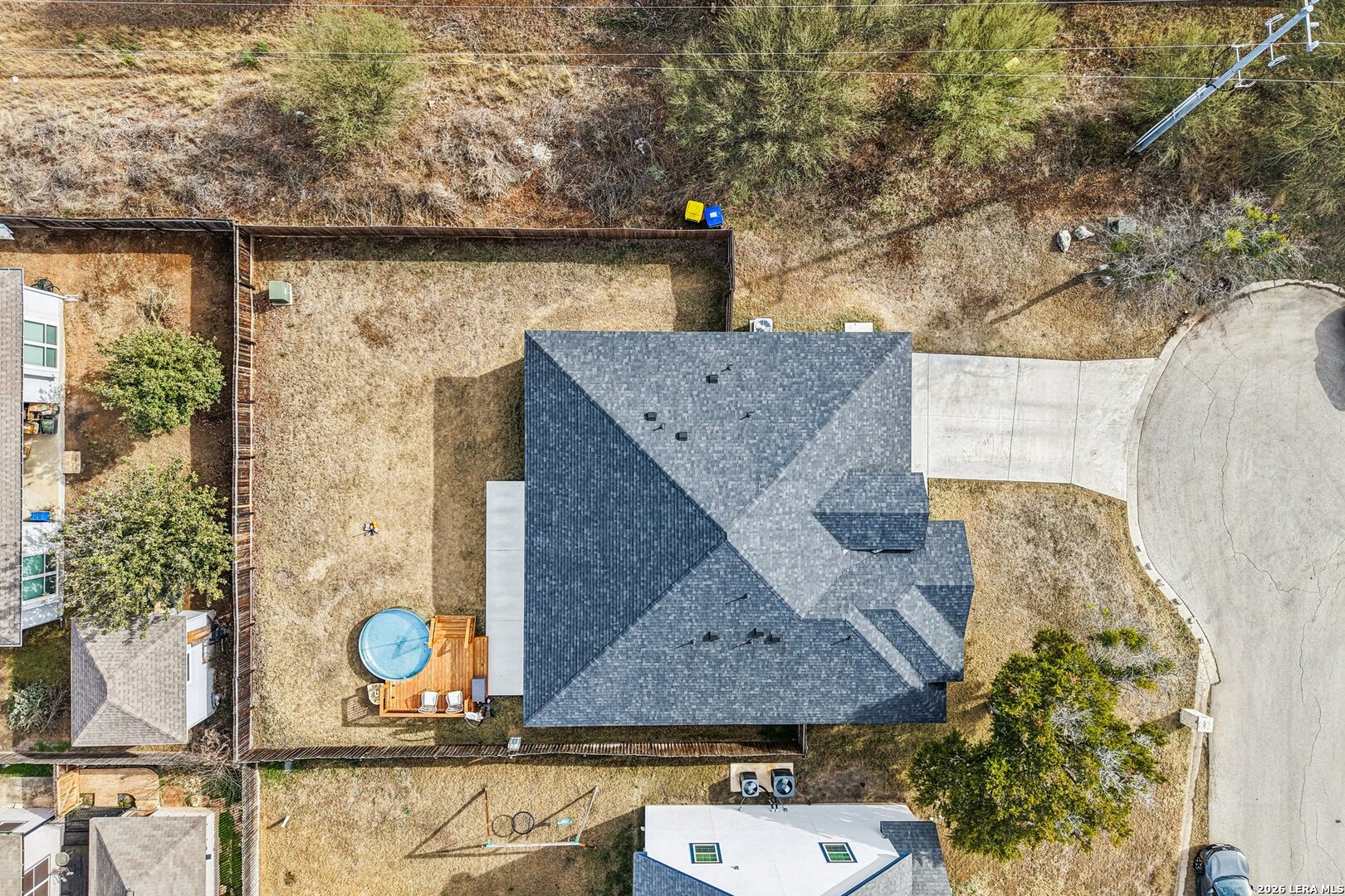 main property photo 42