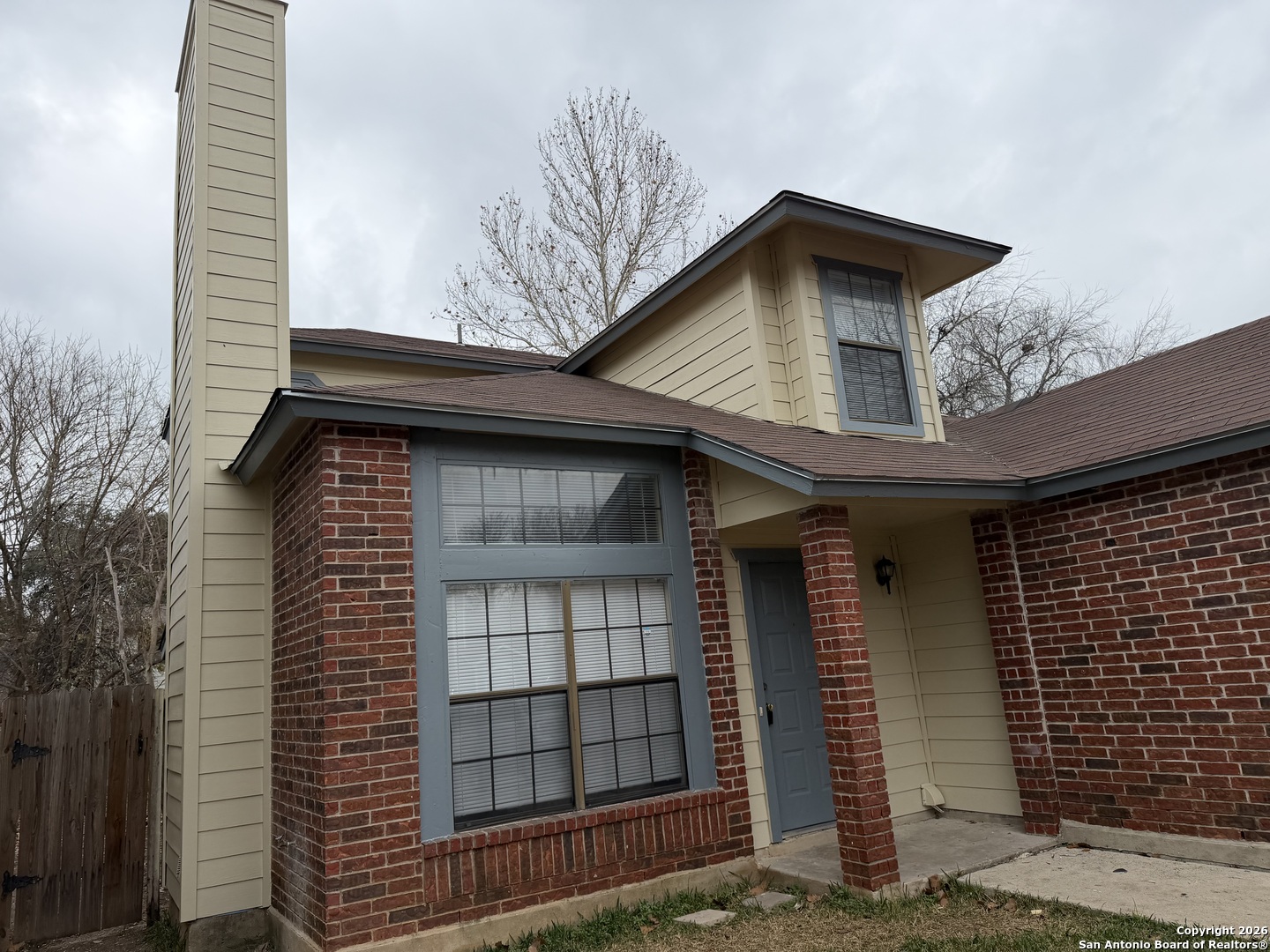 main property photo 1