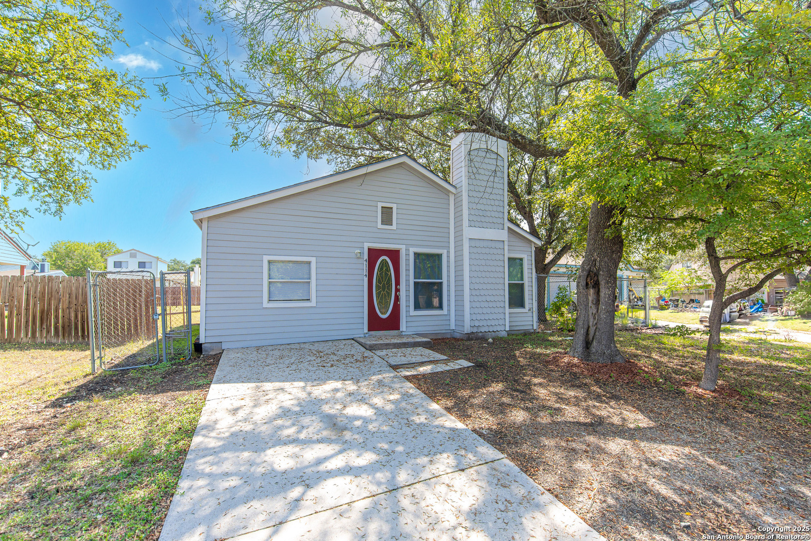 main property photo 1