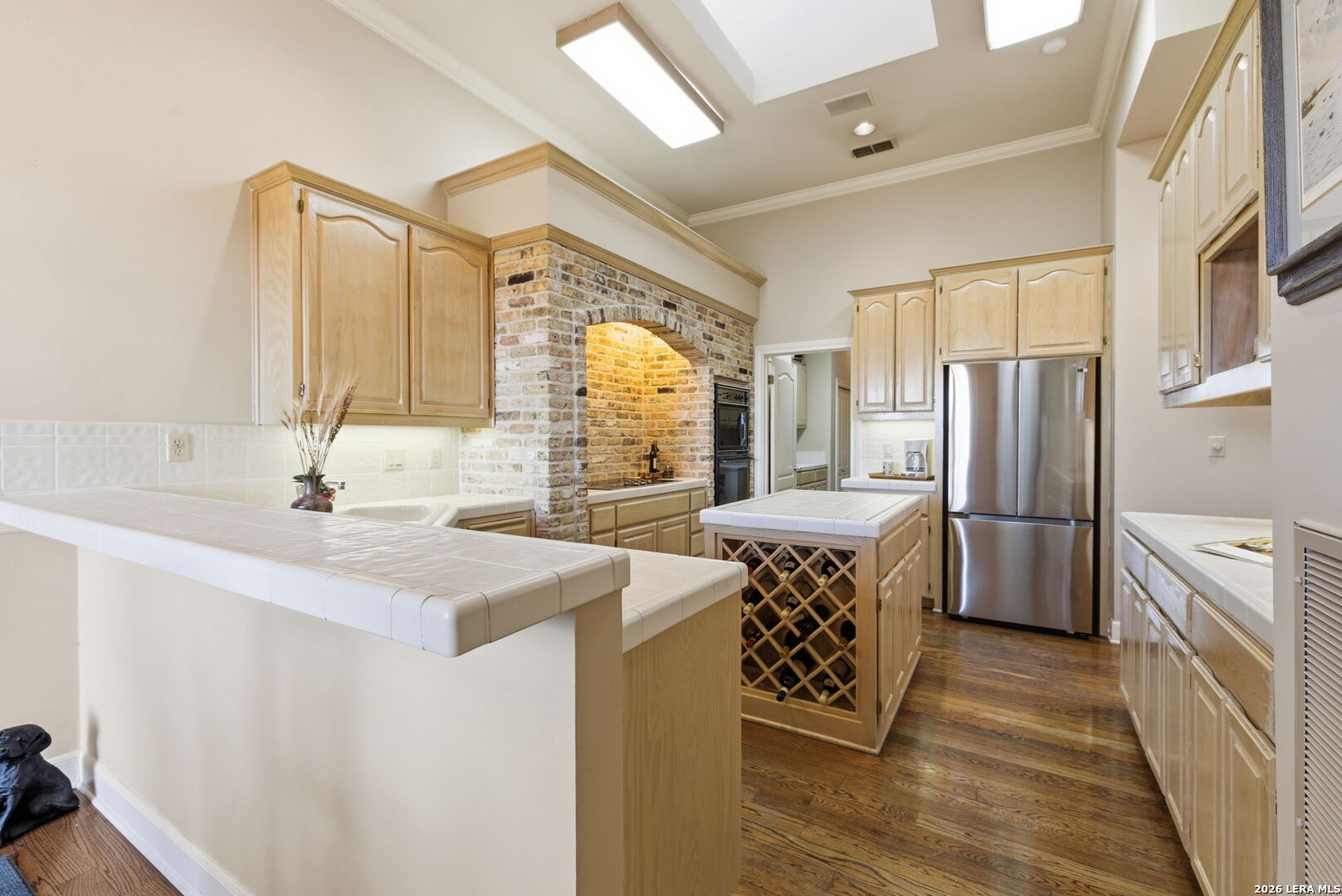 main property photo 25