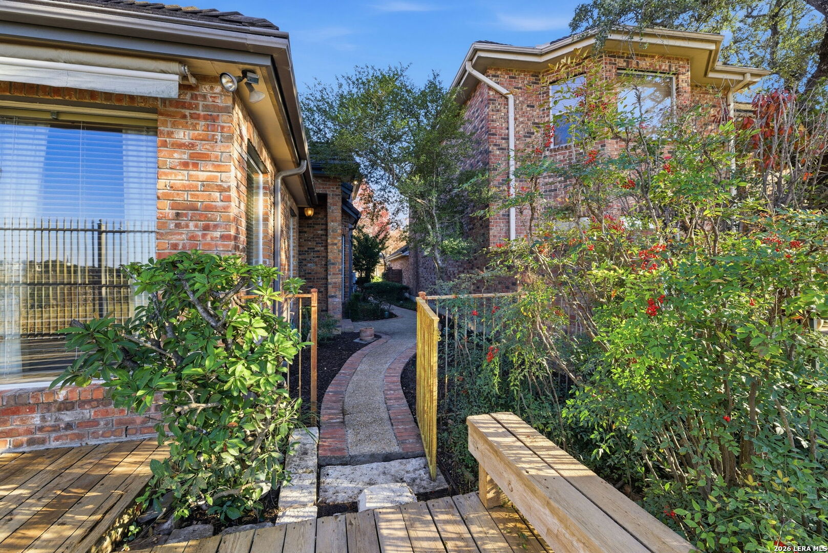 main property photo 39