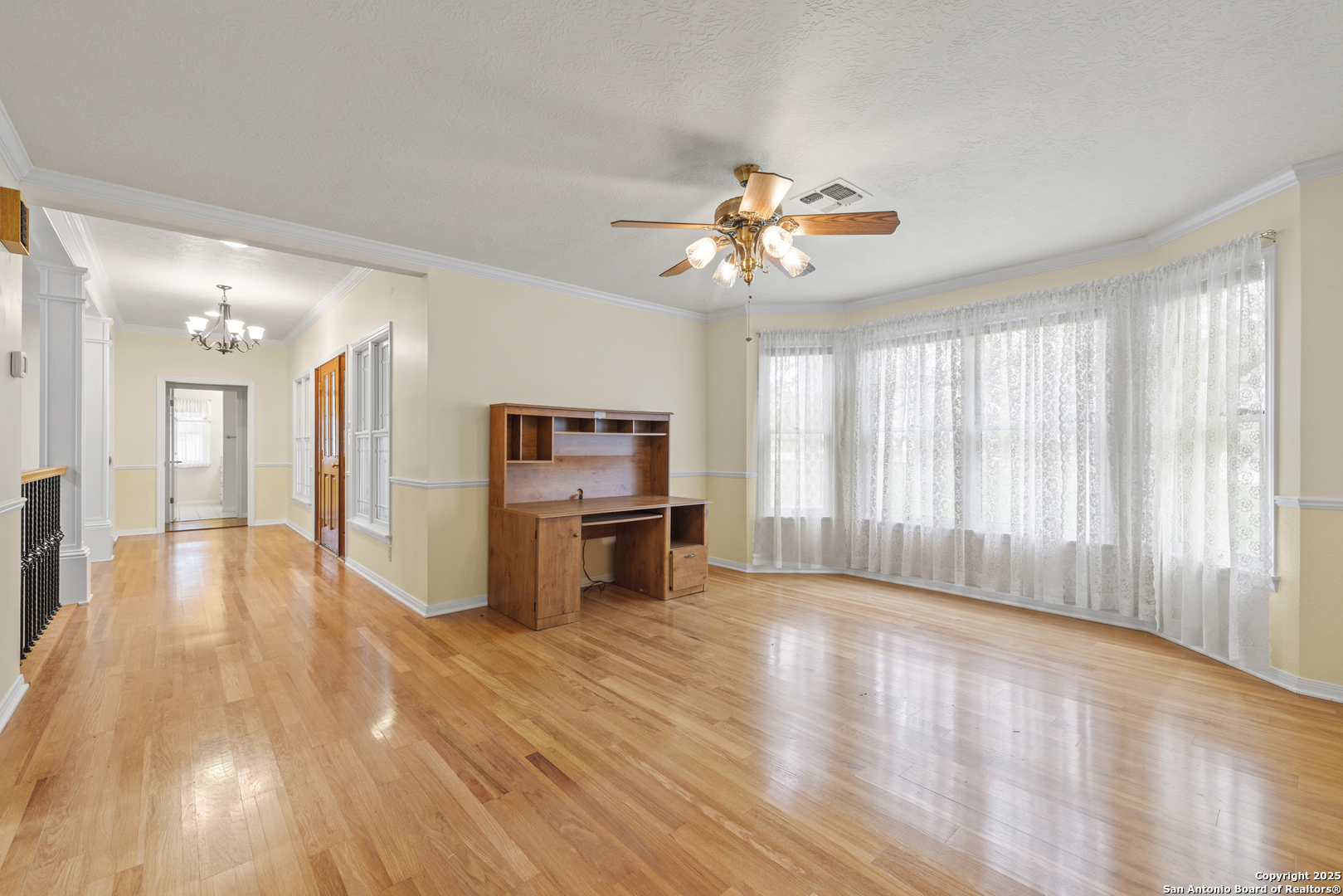 property viewer photo 5