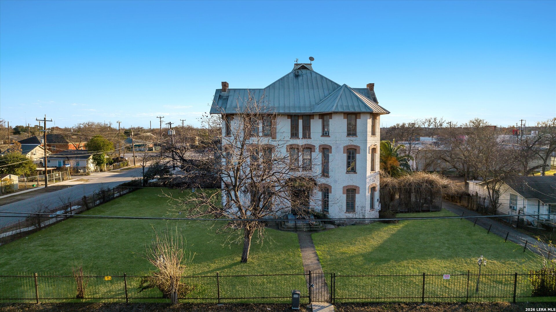 main property photo 58