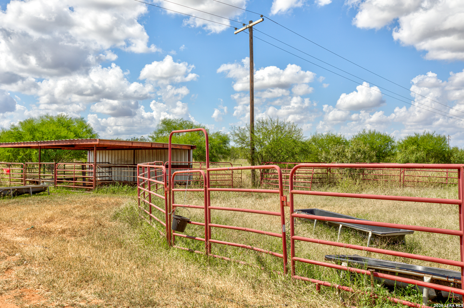 main property photo 20