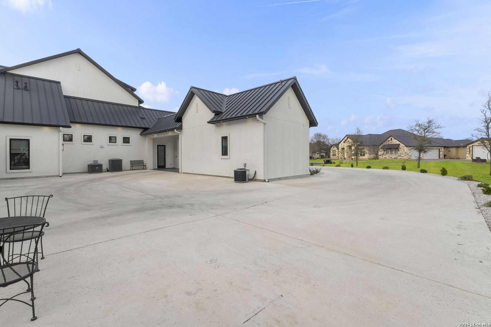 main property photo 109